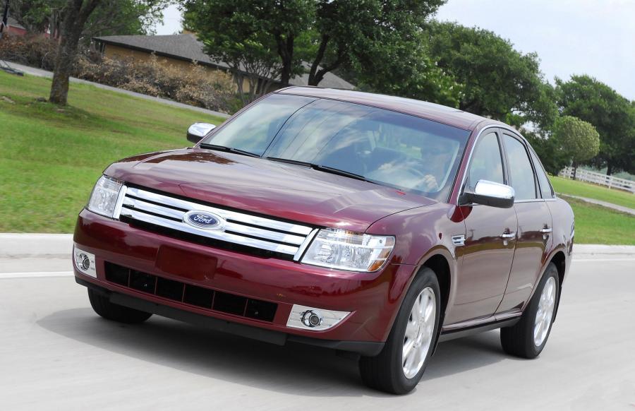 Ford Taurus 2008 года  (фото 47 из 57)